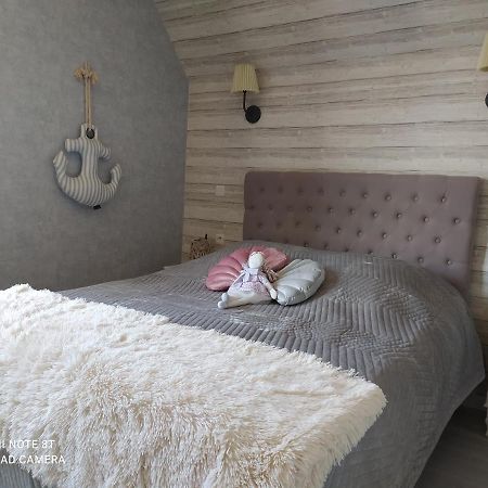 Annebault Le Cardinal B&B מראה חיצוני תמונה